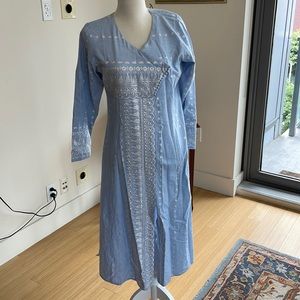 Kurta top size large chest 40 with white eyelet design